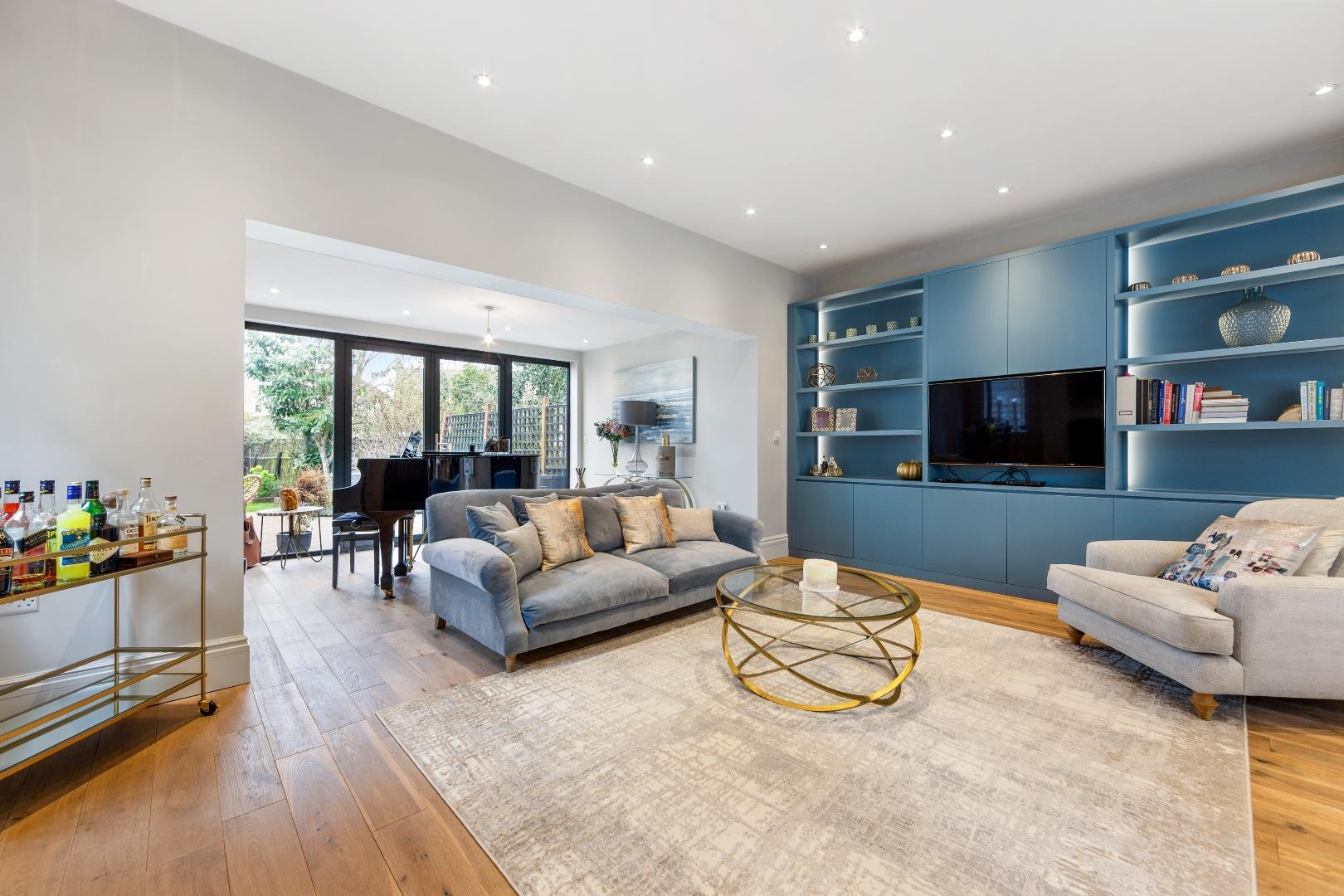 Langley Park, Mill Hill